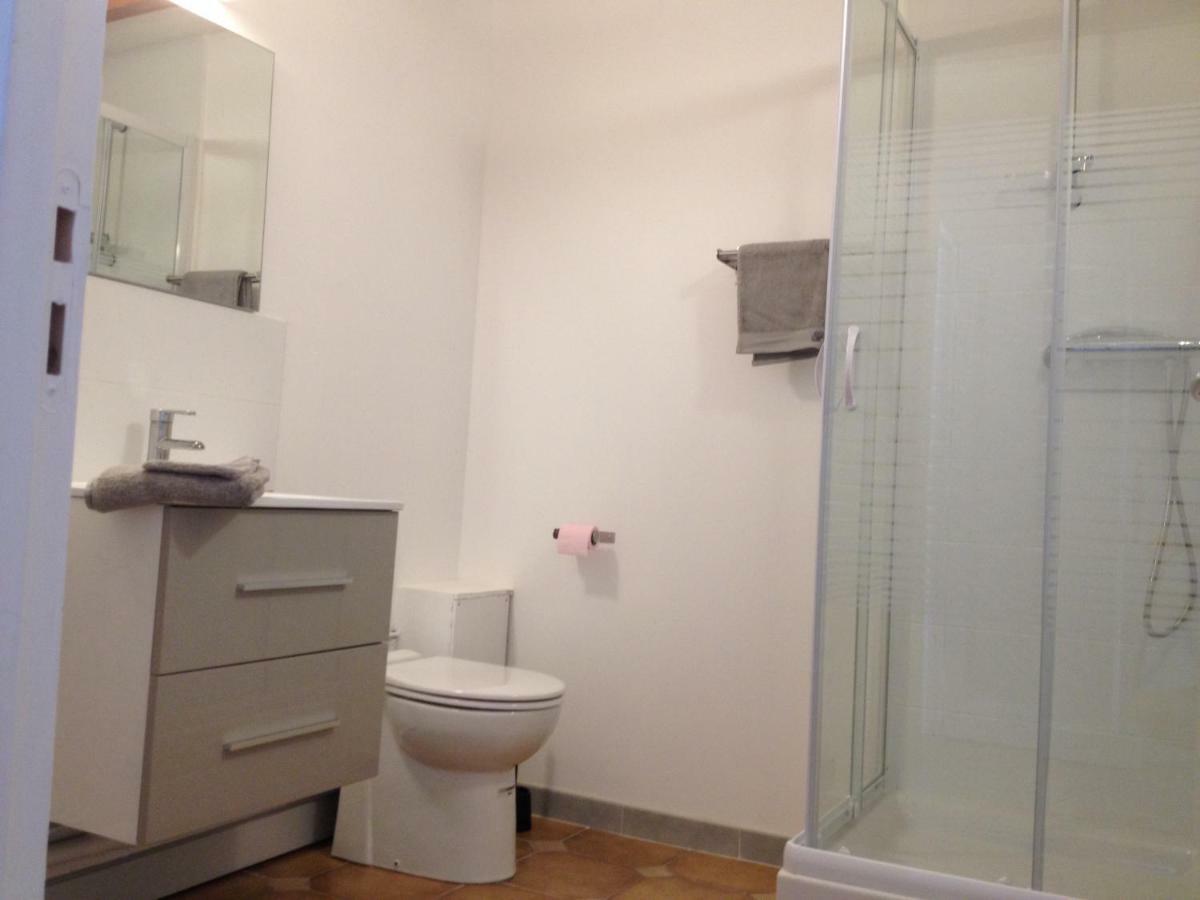 L'Isle Apartment Бокер Екстериор снимка